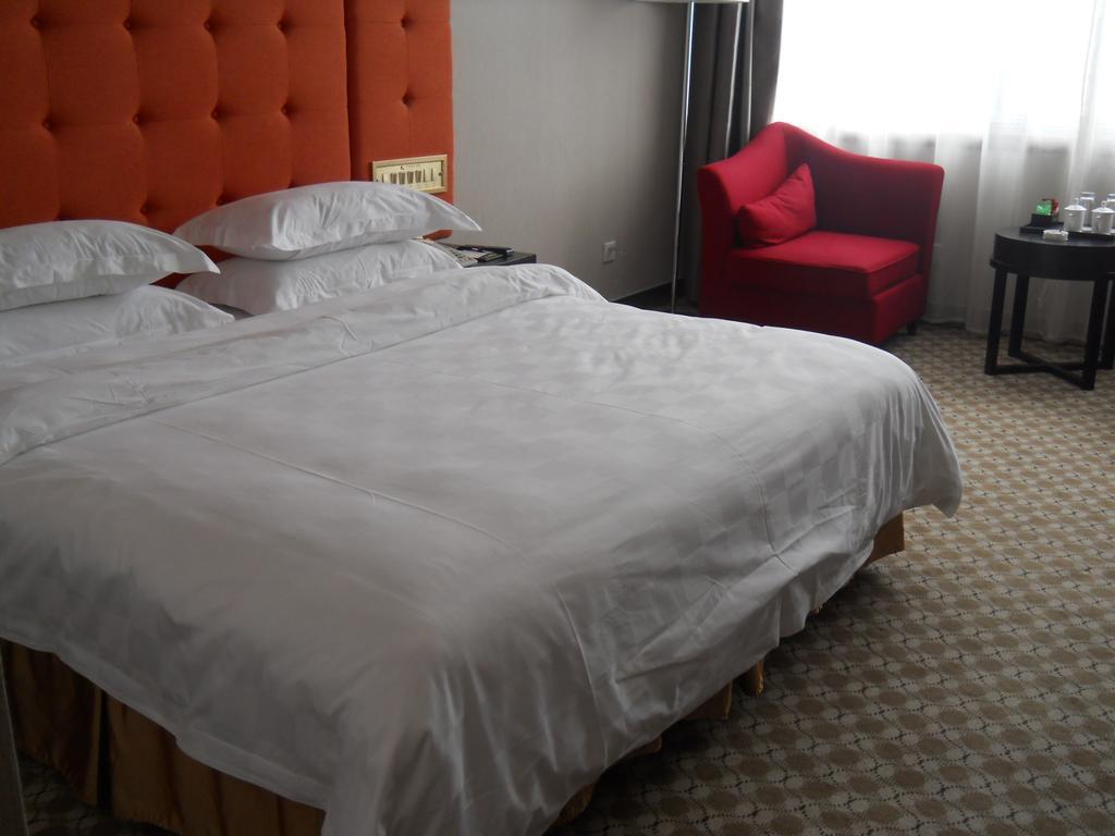 Yijing Holiday Hotel Yimeng Road Linyi  Værelse billede