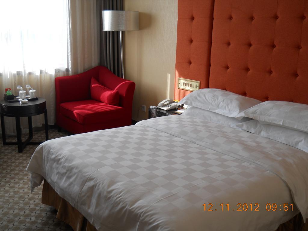 Yijing Holiday Hotel Yimeng Road Linyi  Værelse billede