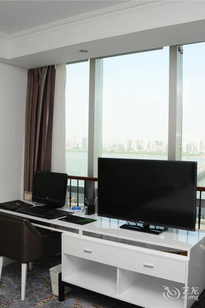 Yijing Holiday Hotel Yimeng Road Linyi  Eksteriør billede